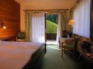 Md Waldhotel Palmspring Бад-Петерсталь-Ґрісбах Екстер'єр фото